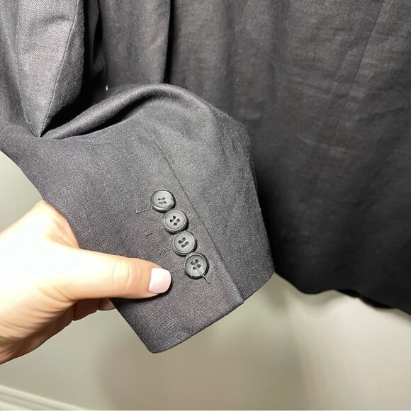 Le Chateau Men's Black 100% linen corporate office double vent blazer in size 46 - Picture 10 of 10